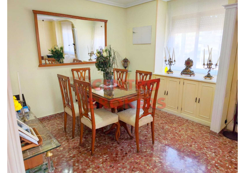 Apartament z 2 sypialniami 100 metrów od plaży w Cullera, Walencja